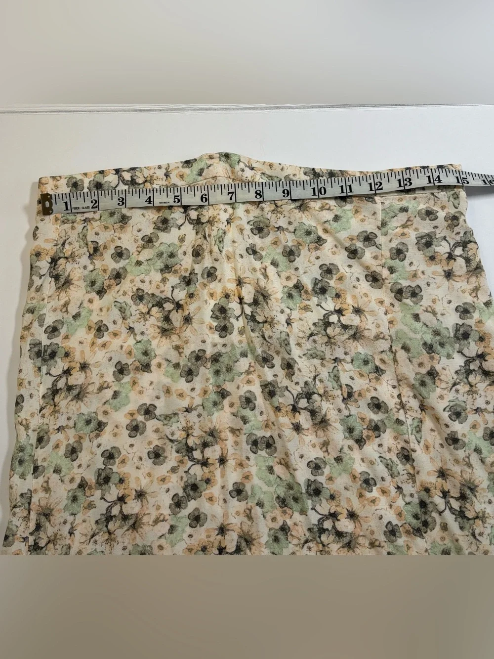 NWT H&M Floral Midi Maxi Slip Skirt Size 8 Sage Cream slit in the front - Picture 7 of 7